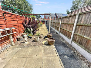 Photo 17- click for photo gallery